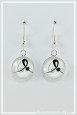 boucles-d-oreilles-chat-qui-fait-la-roue-couleur-blanc-et-noir